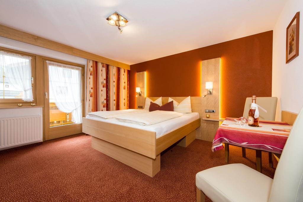 Gaestehaus Wanker Ehrwald Kültér fotó